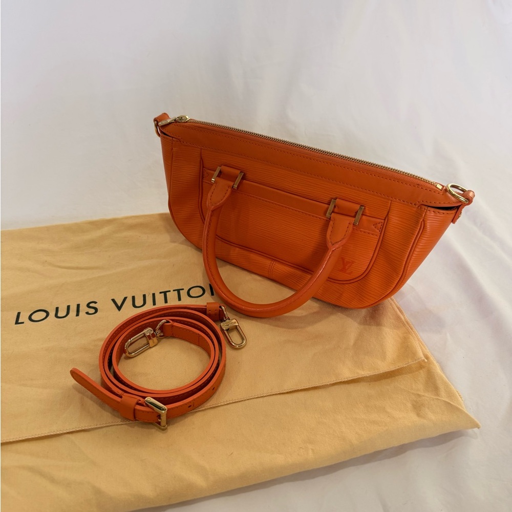 Louis Vuitton D’Anura Orange Epi Leather Shoulder Bag